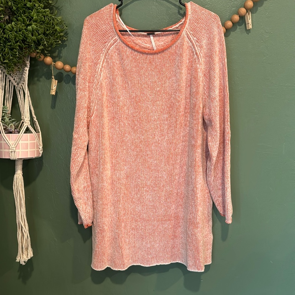 Free people sweater dress/tunic size medium